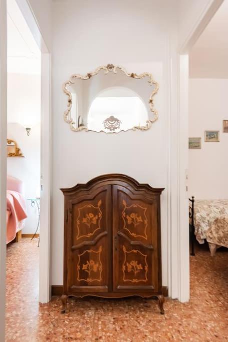 Ca' Della Madoneta - Vista Canale Venise Extérieur photo